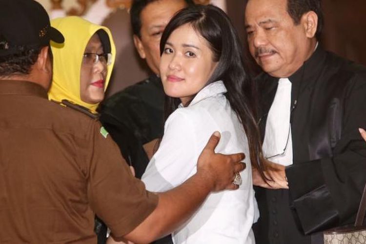 Jessica Kumala Wongso usai menjalani sidang putusan di Pengadilan Negeri Jakarta Pusat, Kamis (27/10/2016). (Foto : KOMPAS)