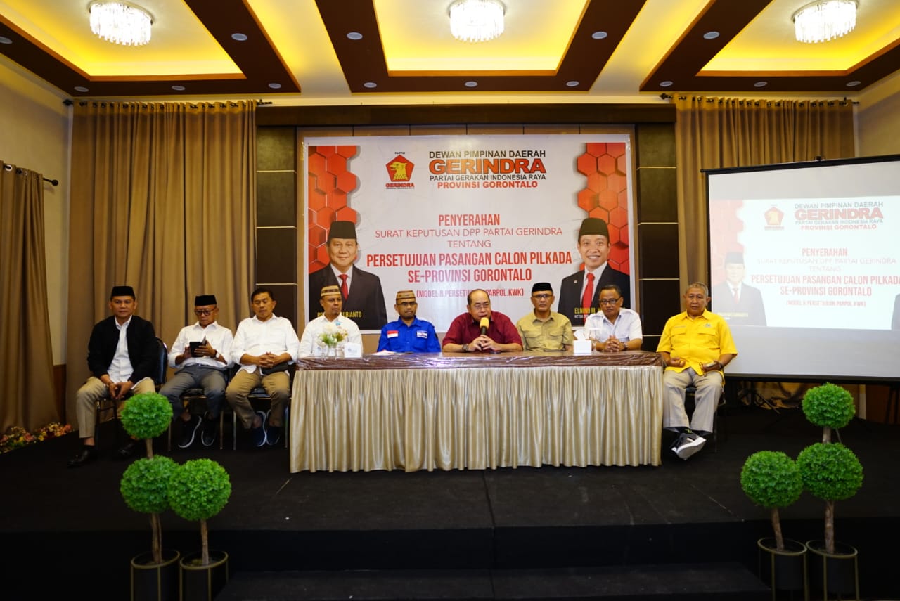 DPD Gerindra Provinsi Gorontalo serahkan surat rekomendasi B1KWK Partai Politik kepada seluruh Bapaslon se Provinsi Gorontalo, Senin (26/8/2024). (Foto: AID/Republish.id)